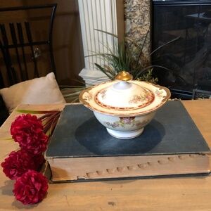Grace China Covered Dish- Made in Japan Round